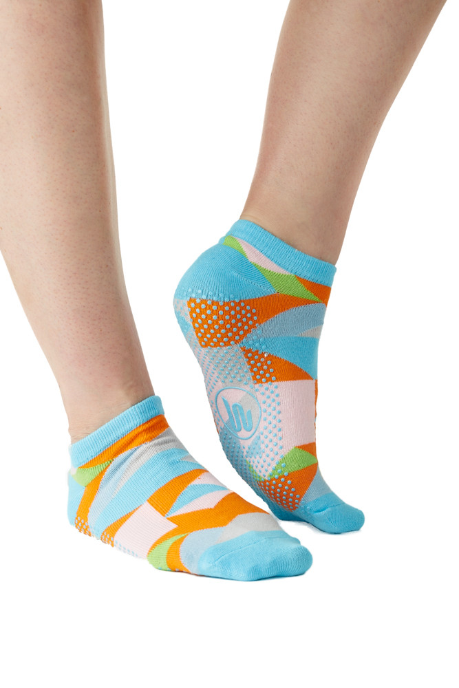 Paola's BodyBarre non-slip socks – Paola's Body Barre